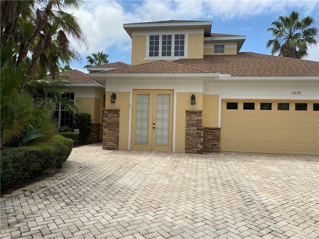 Property Photo:  13119 Peregrin Circle  FL 34212 