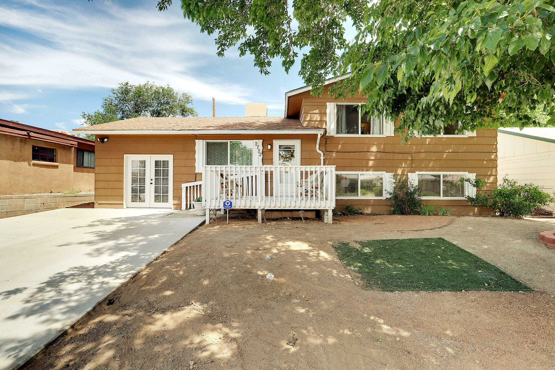 Property Photo:  2722 June Street NE  NM 87112 