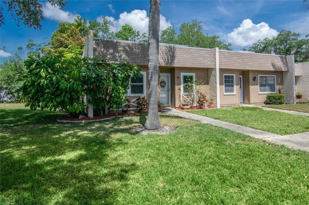 Property Photo: 11511 113th Street 4A FL 33778