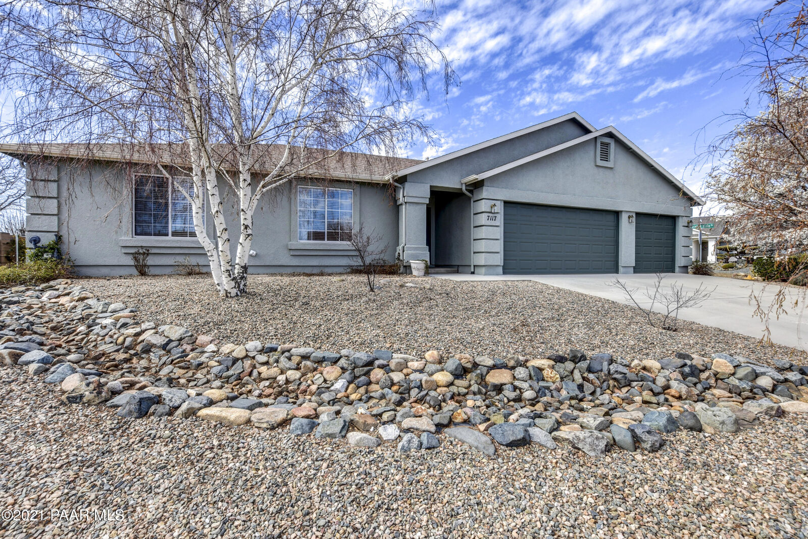 Property Photo: 7117 E Summer Vista AZ 86315