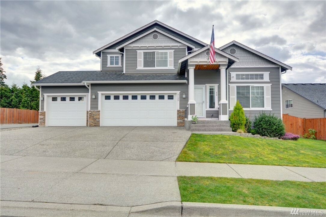 Property Photo:  8128 179th Place NE  WA 98223 