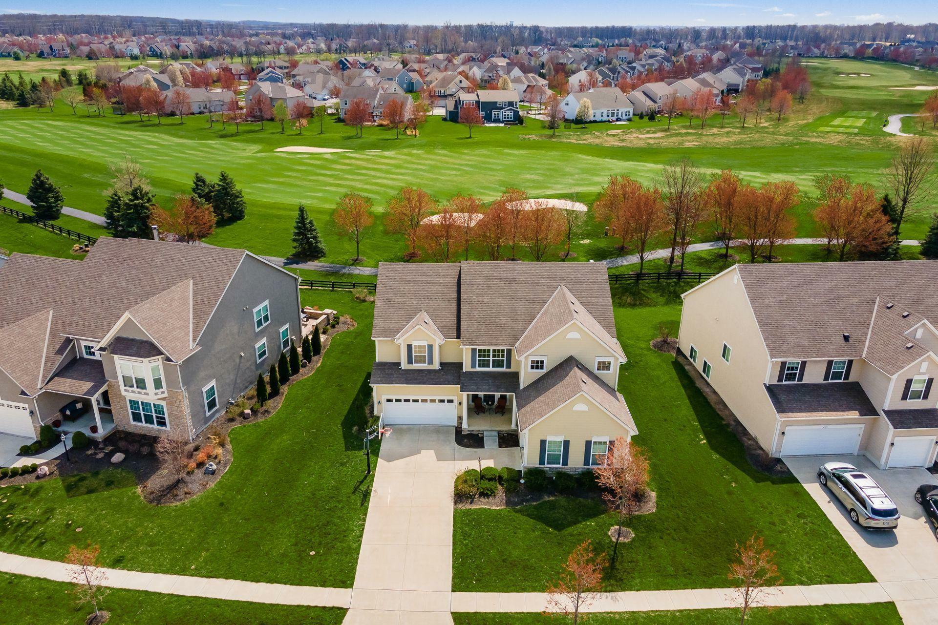 Property Photo: 4099 Hickory Rock Drive OH 43065