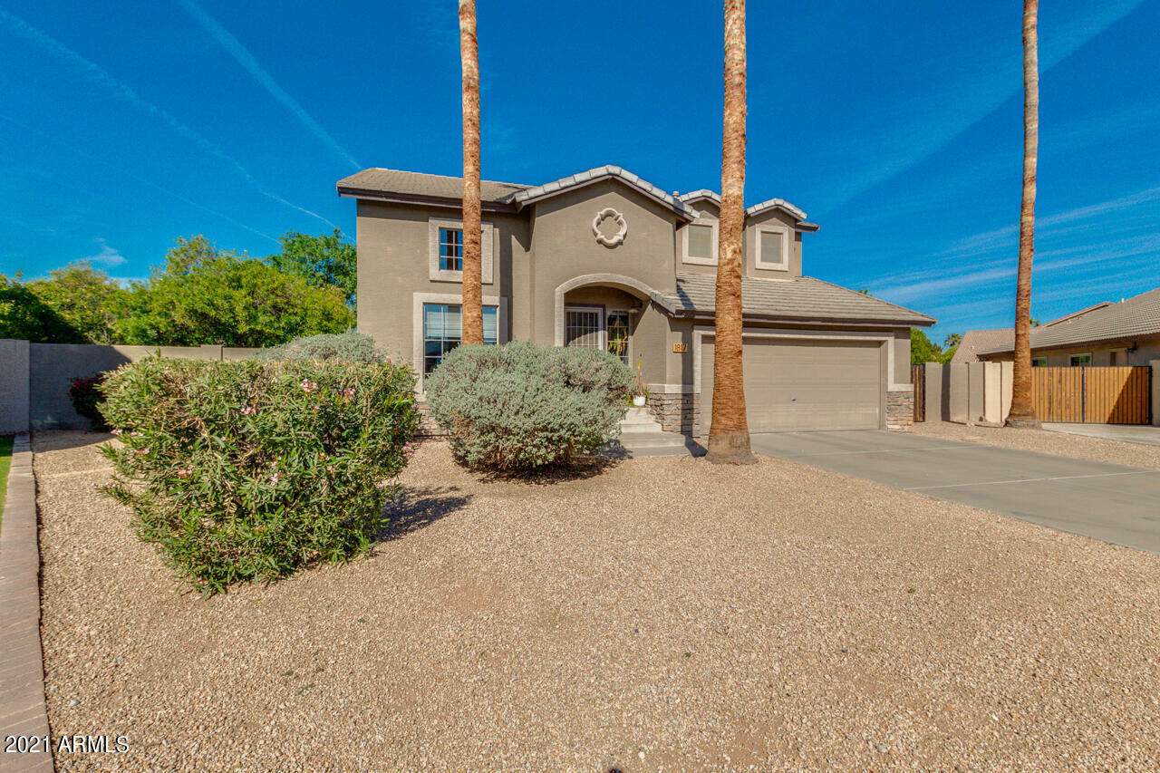 Property Photo:  1817 E Sagebrush Street  AZ 85296 