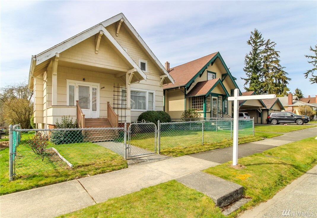 Property Photo:  1250 S Verde St  WA 98405 