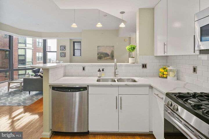 1390 Kenyon Street NW 709  Washington DC 20010 photo