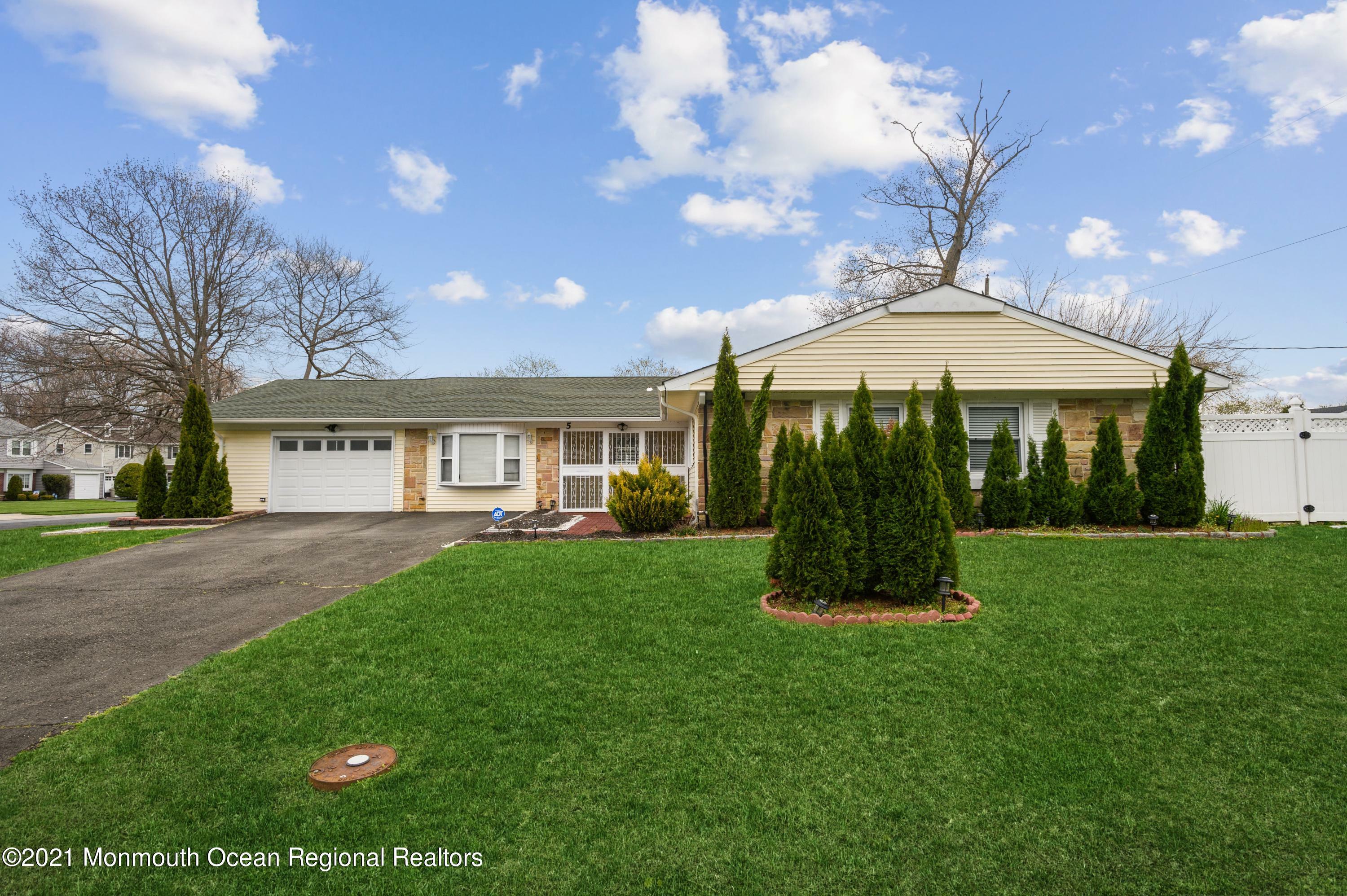 Property Photo:  5 Bechstein Drive  NJ 07747 