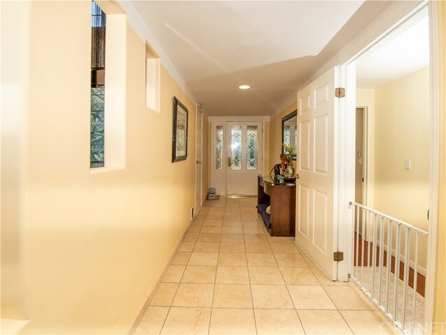 Property Photo:  19812 Ingomar Street  CA 91306 