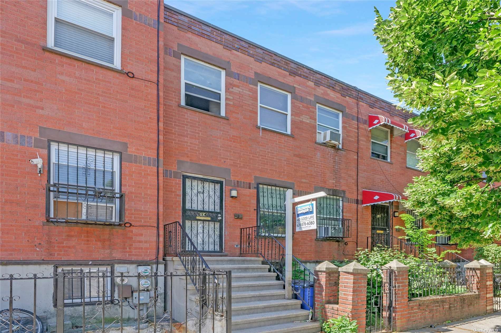 Property Photo:  614 Lexington Avenue  NY 11221 