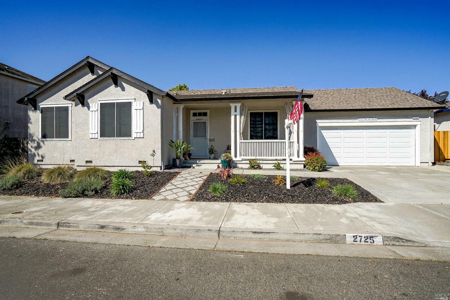 Property Photo:  2725 Gallop Drive  CA 95407 