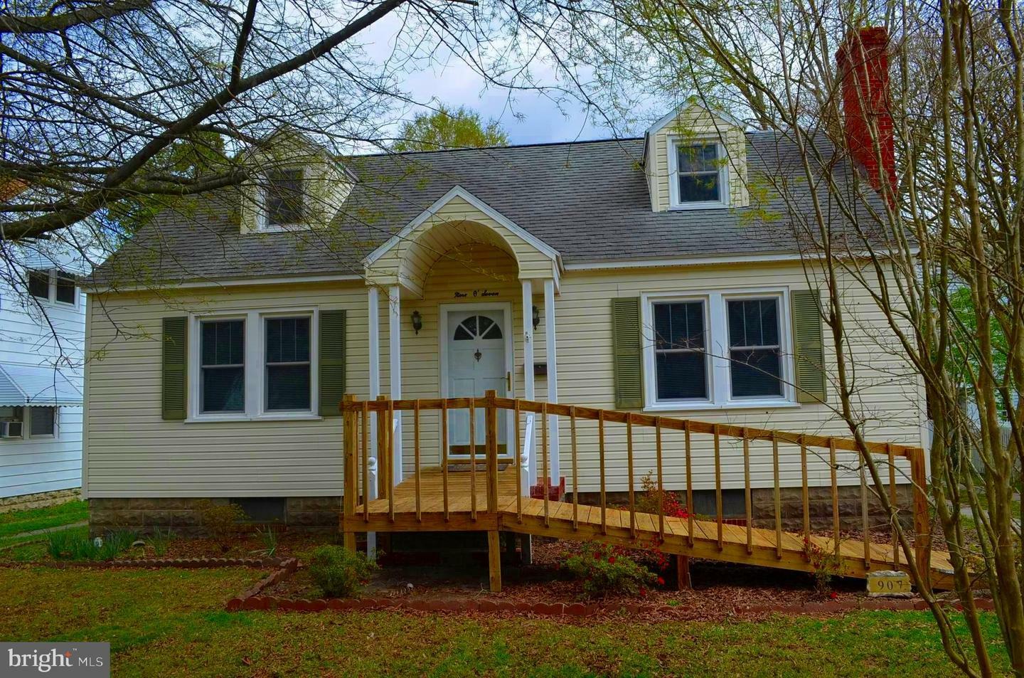 Property Photo: 907 Market Street MD 21851