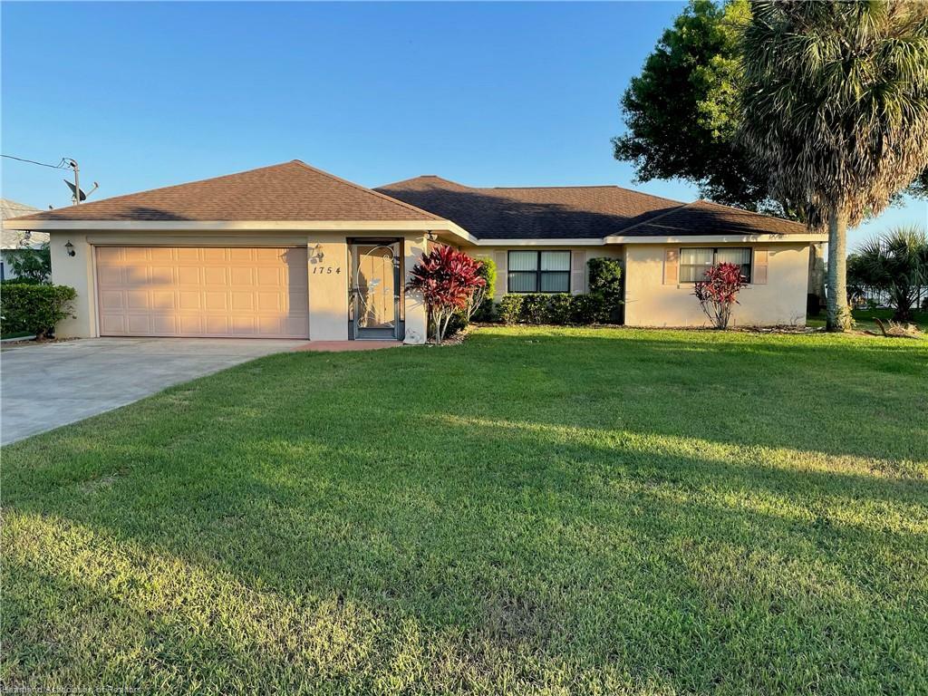 Property Photo:  1754 Washington Boulevard NW  FL 33852 