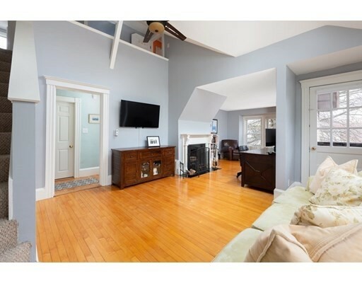 Property Photo:  77 Wildwood Ave 77  MA 02460 