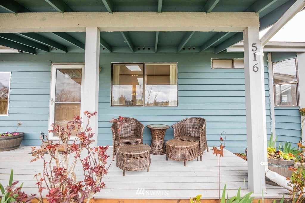 Property Photo: 516 6th Street WA 98294