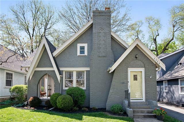 Property Photo:  7326 Walnut Street  MO 64114 