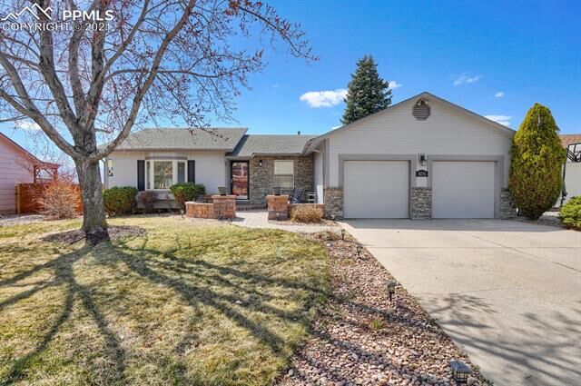 Property Photo:  8276 Brigantine Drive  CO 80920 