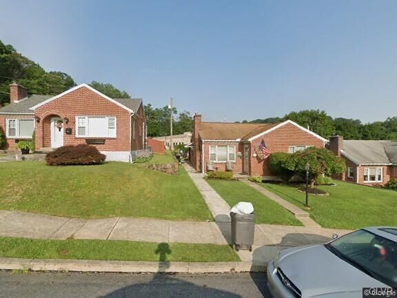 Property Photo: 638 Dorothy Avenue PA 18015