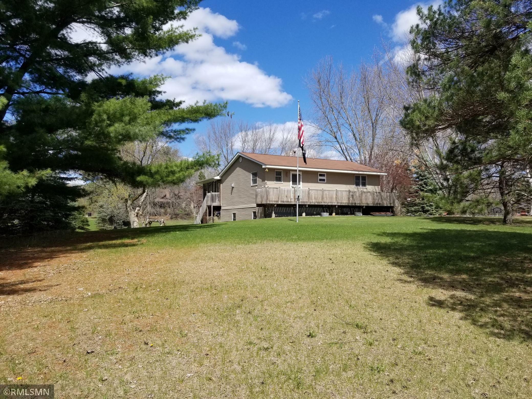 Property Photo:  811 Andover Boulevard NE  MN 55304 