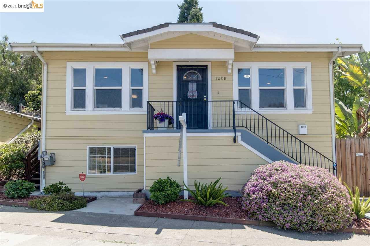 Property Photo:  3208 Coolidge Ave  CA 94602 