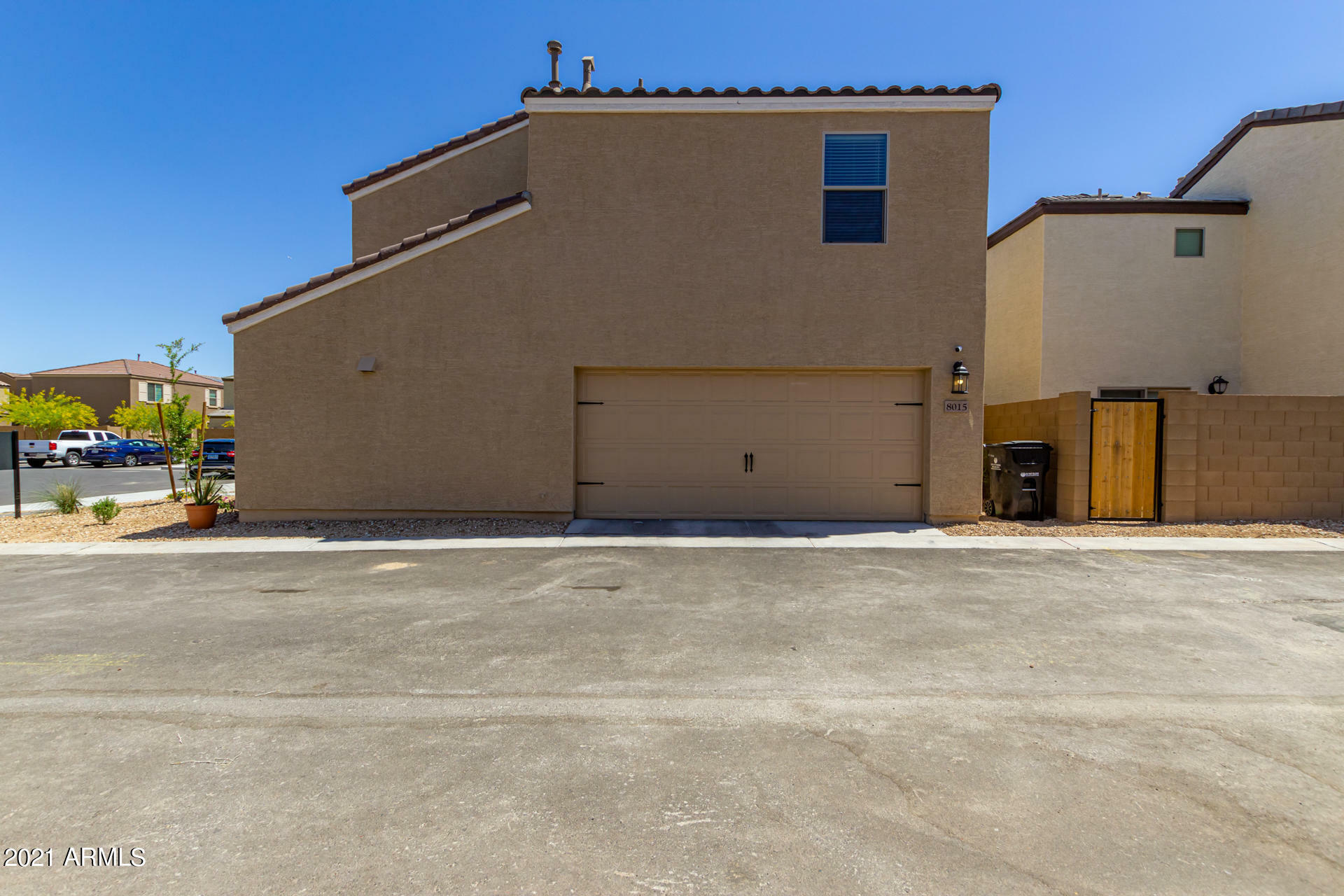 Property Photo:  8015 W Agora Lane  AZ 85043 