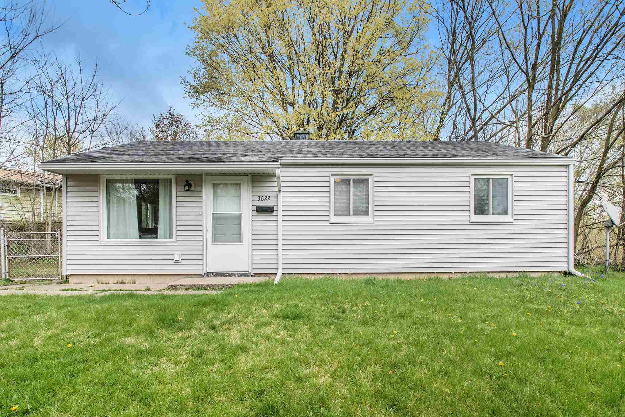 Property Photo:  3622 Woldhaven Drive  IN 46614-2062 