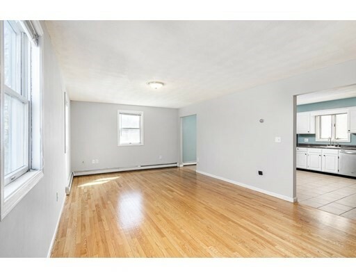 Property Photo:  70 Auburn St  MA 01906 