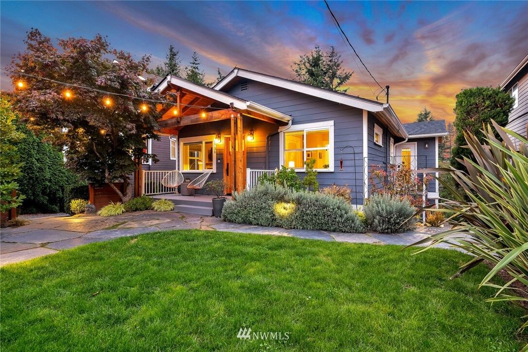 Property Photo:  1736 NW 97th Street  WA 98117 