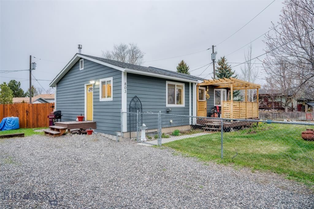Property Photo: 803 Oregon MT 59714