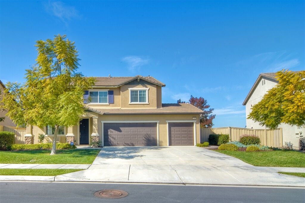 Property Photo: 1209 Stratton Drive CA 92083