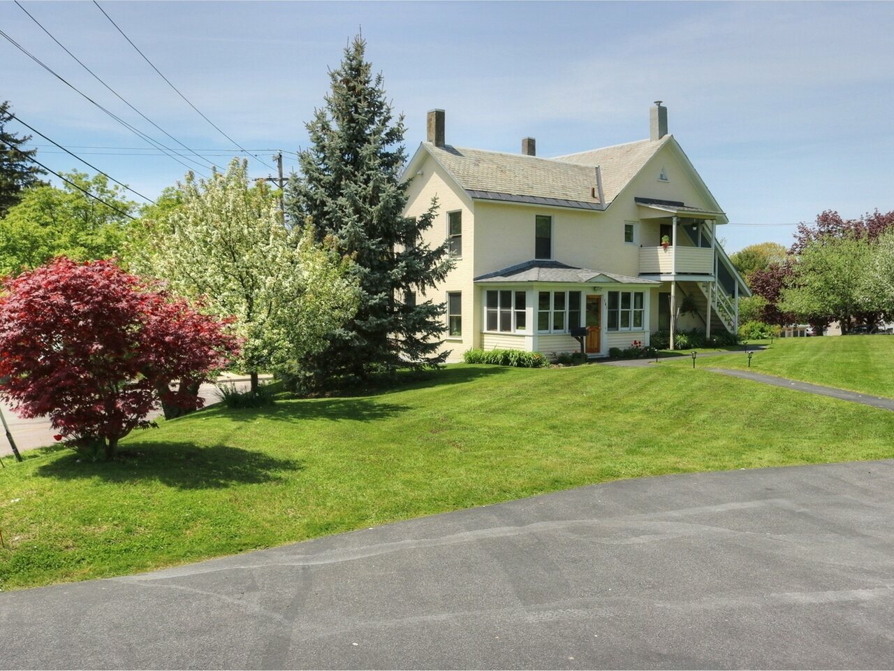 Property Photo:  163 Malletts Bay Avenue  VT 05404 