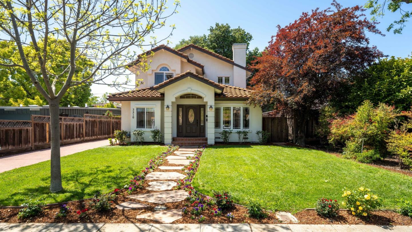 Property Photo: 3310 South Court CA 94306