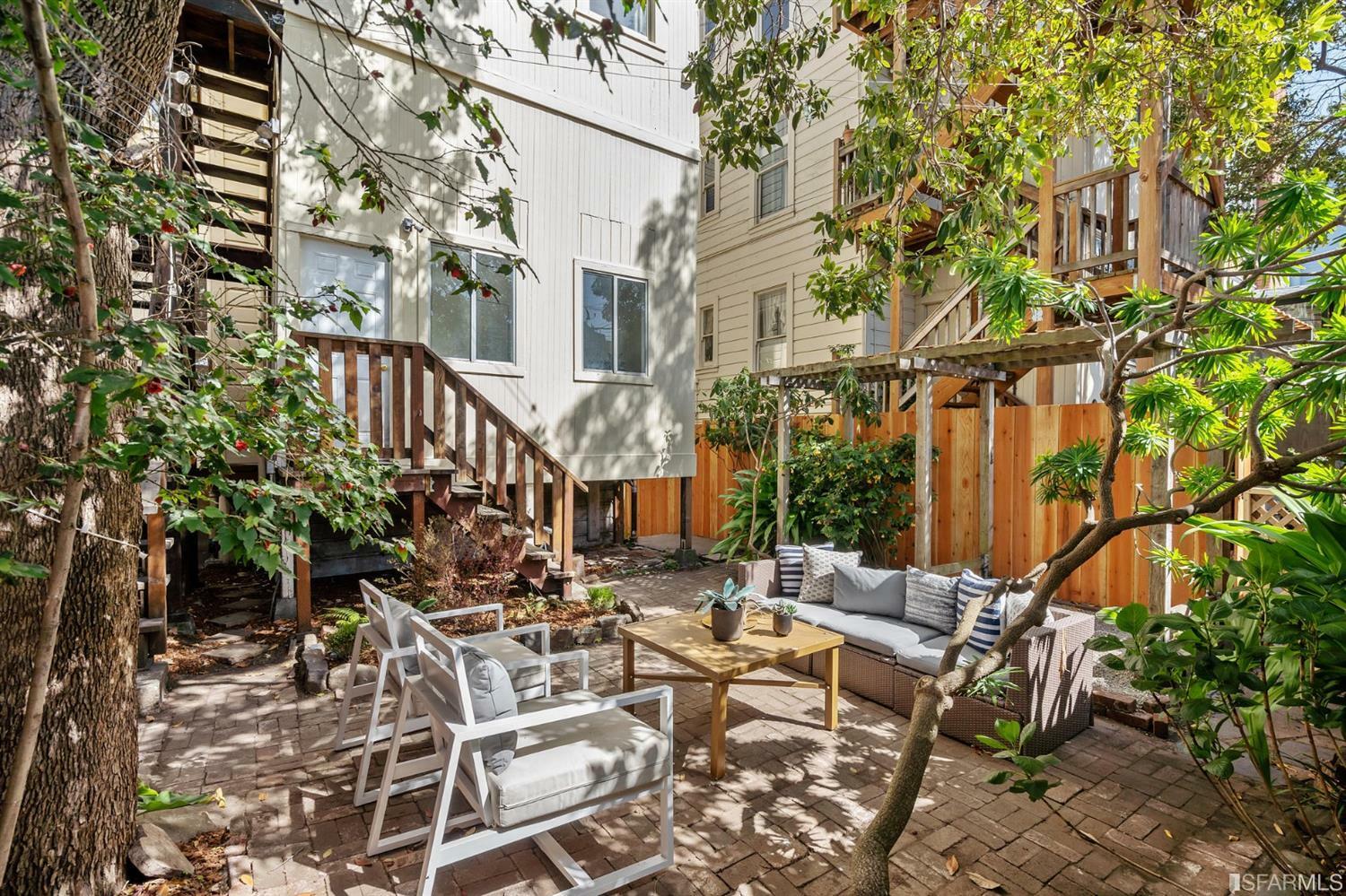 Property Photo:  1332 1334 South South Van Ness Avenue  CA 94110 