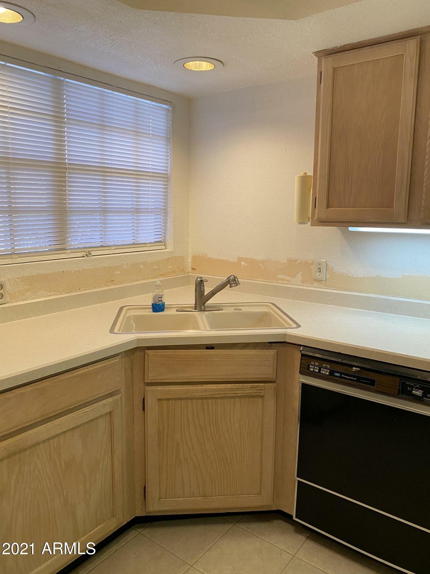 Property Photo:  7950 E Starlight Way 103  AZ 85250 