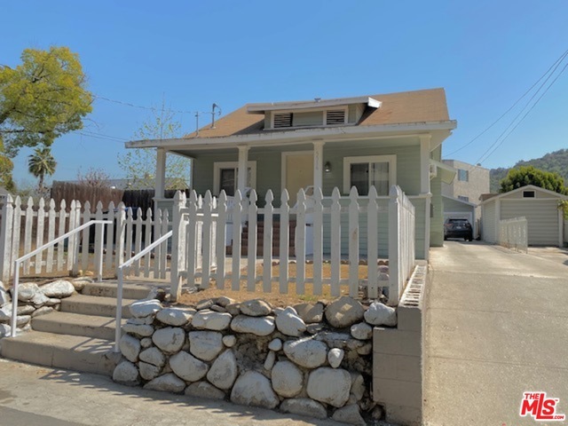 Property Photo: 5516 Media Dr CA 90042