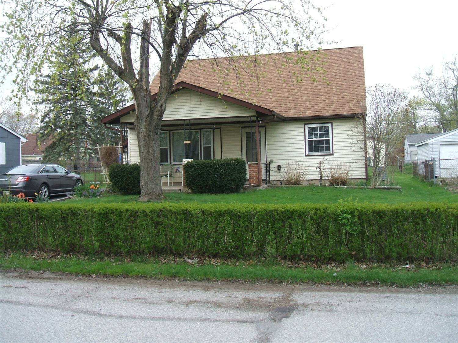 Property Photo: 754-1 Heritage Road IN 46385
