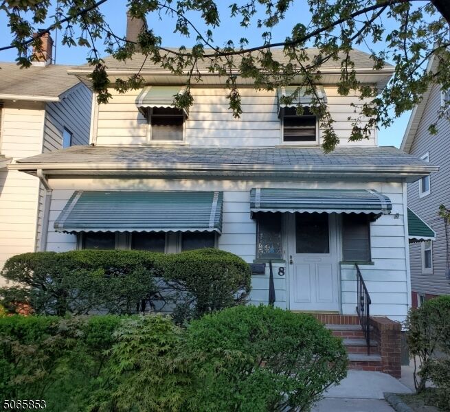 Property Photo:  8 Irving St  NJ 07018 