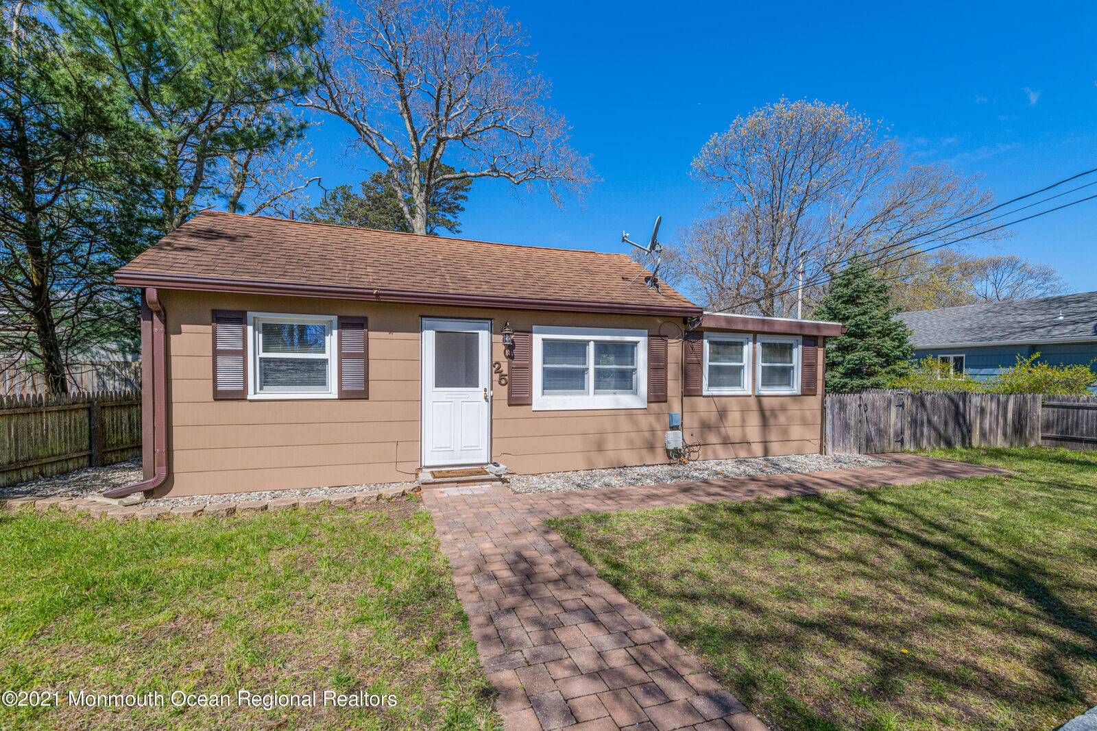 Property Photo:  25 Shady Lane  NJ 08723 