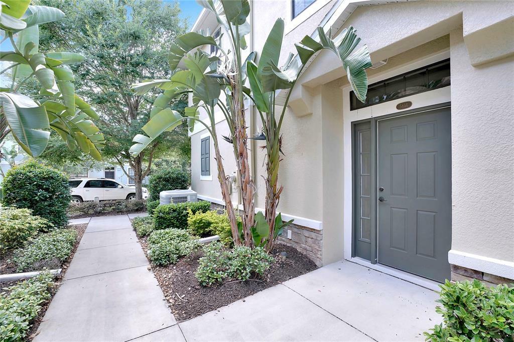 Property Photo:  5614 Kingletsound Place  FL 33547 