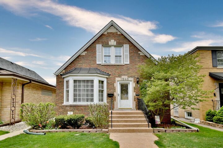 1840 N 74th Court  Elmwood Park IL 60707 photo