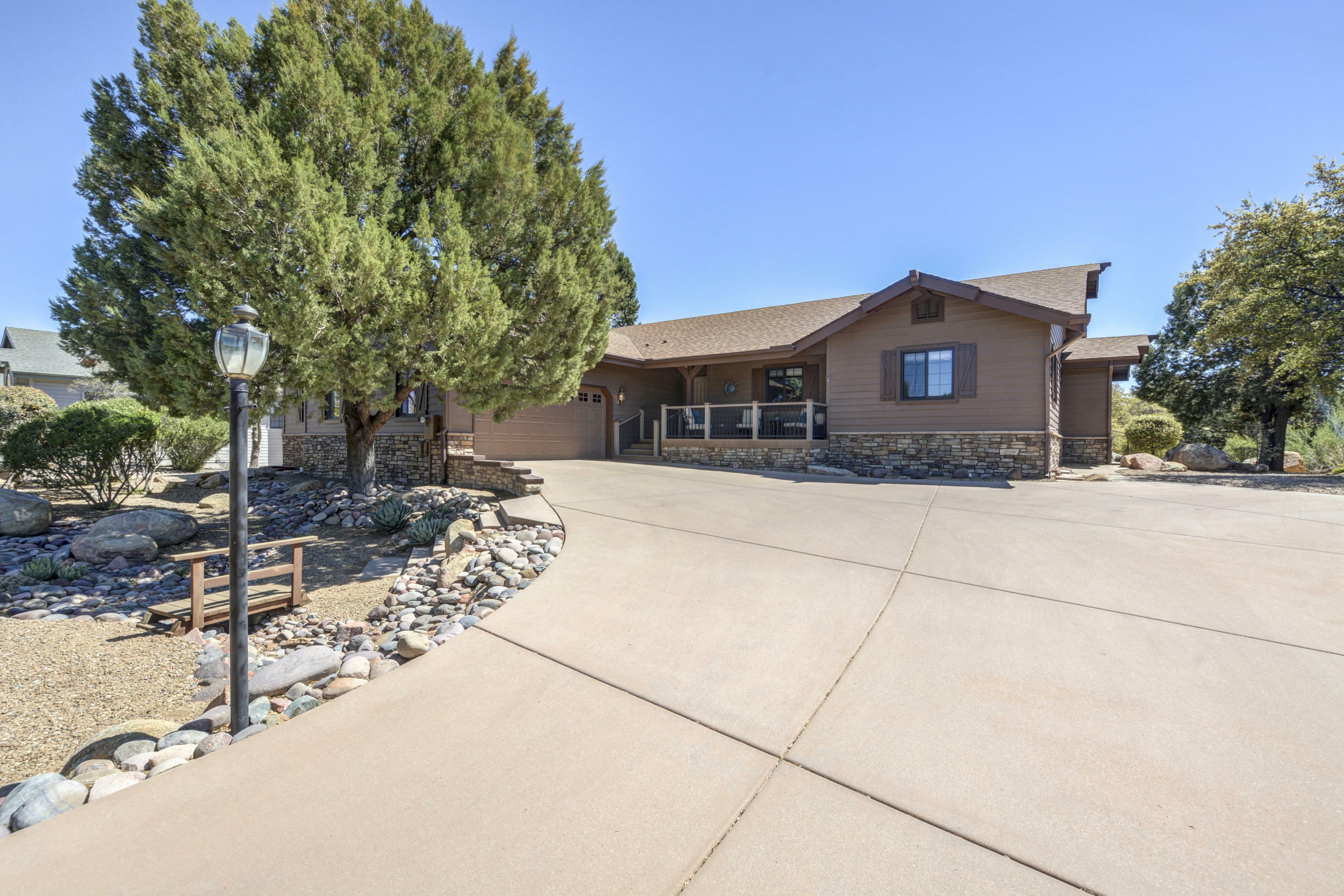 Property Photo:  1413 Myers Hollow  AZ 86305 