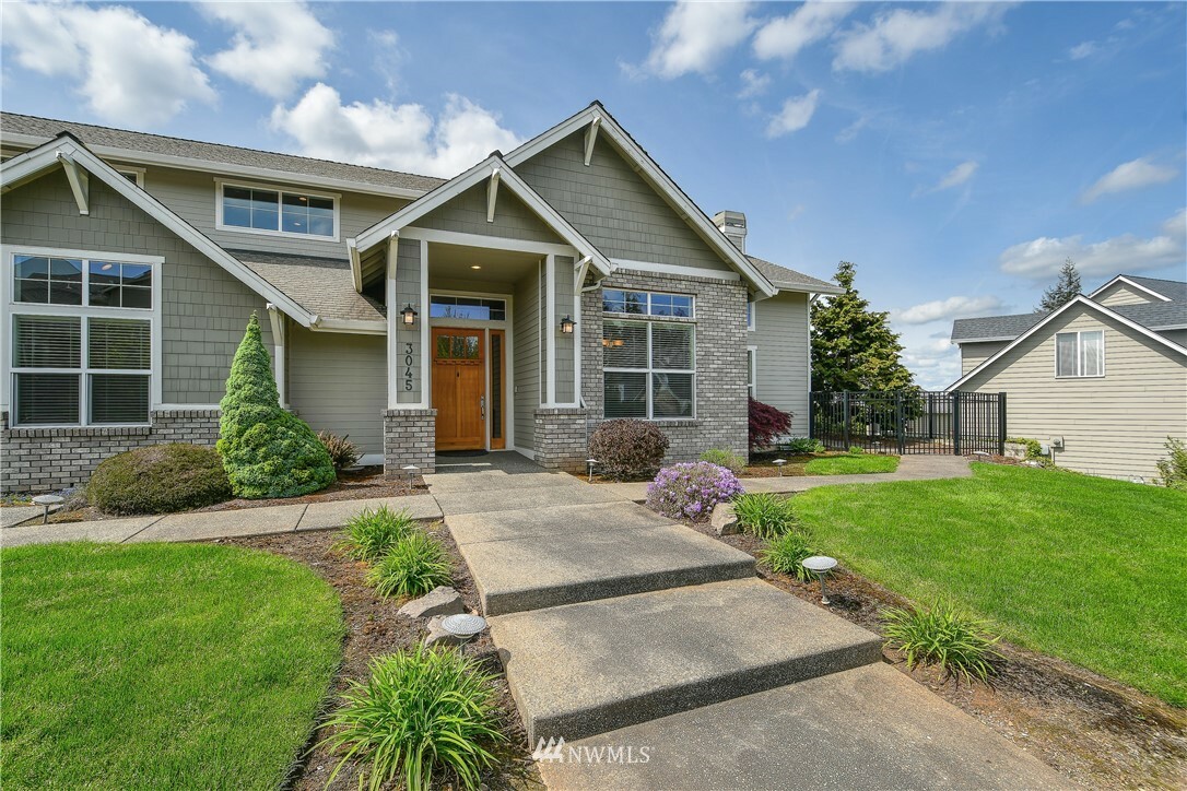 Property Photo:  3045 NW Conrad Street  WA 98607 