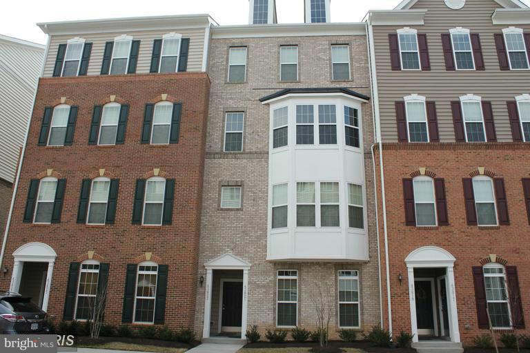 Property Photo: 22363 Concord Station Terrace VA 20148