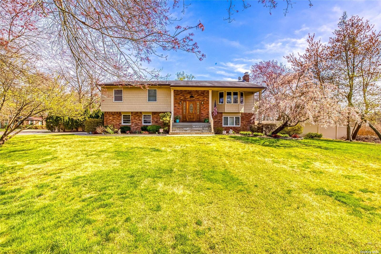Property Photo:  50 Oceanview Avenue  NY 11769 
