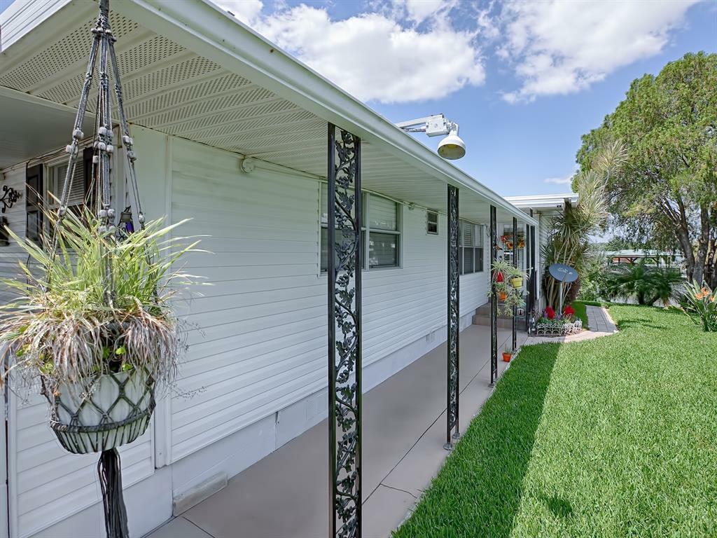 Property Photo:  30041 Wausaukee Drive  FL 32778 