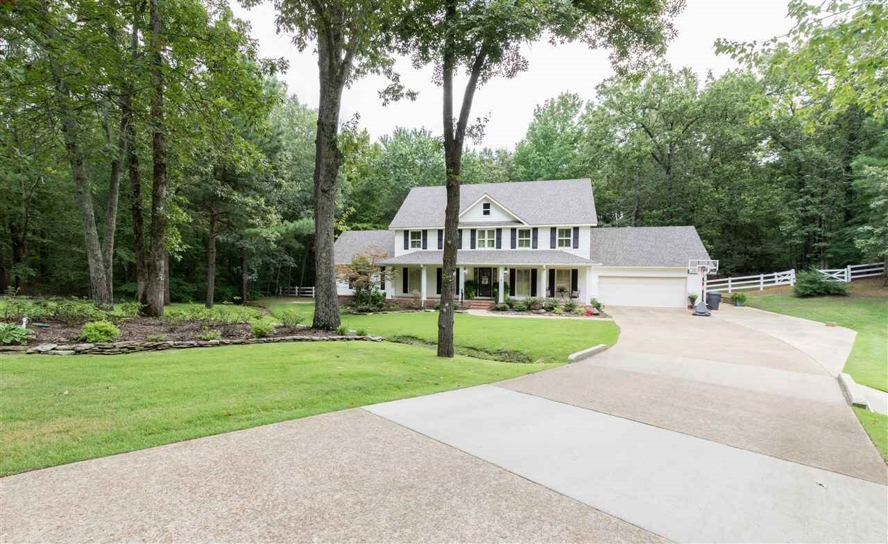 Property Photo:  827 Sherwood Oaks Lane  AR 72404-0000 