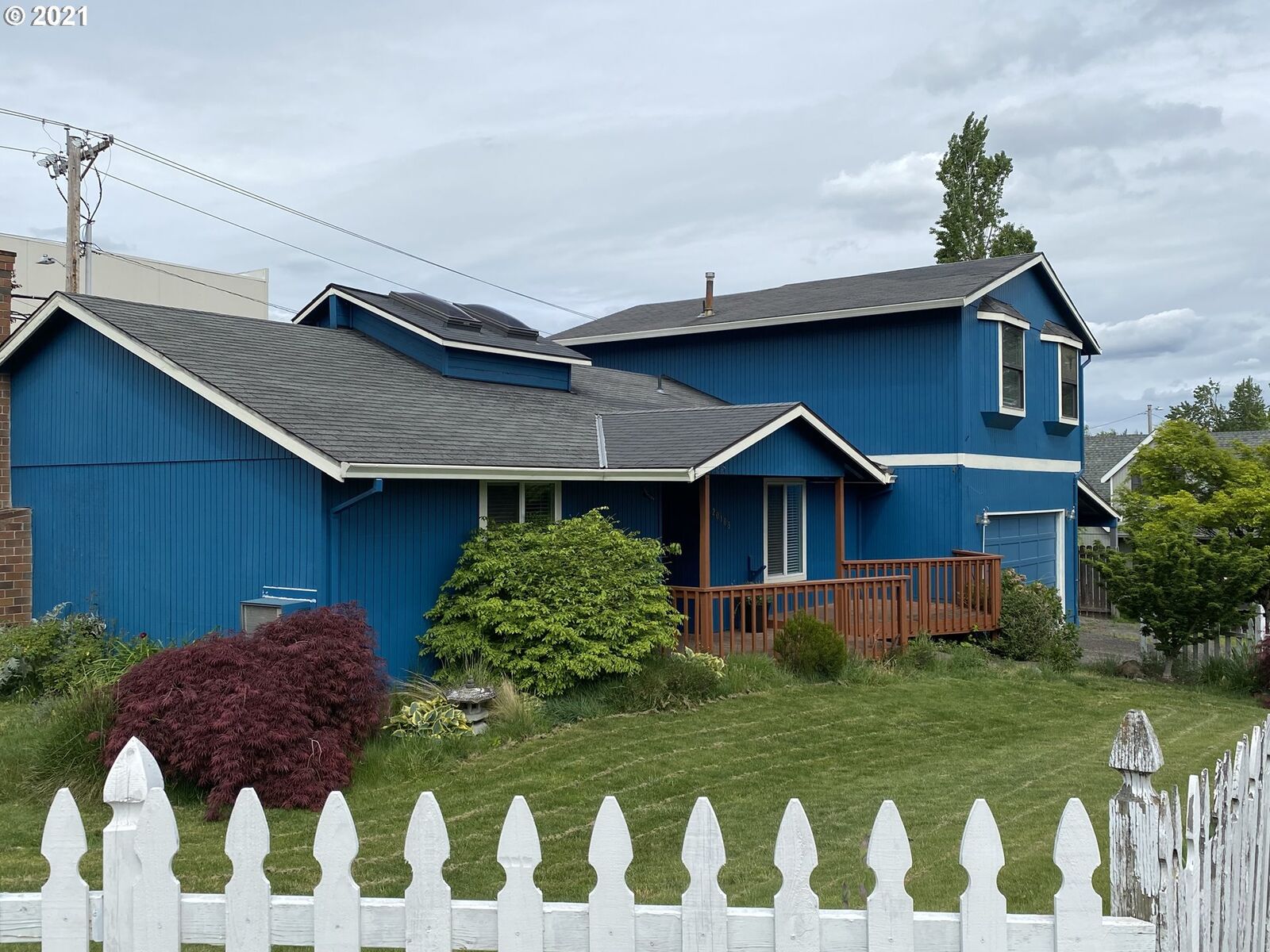 Property Photo:  20103 NE San Rafael St  OR 97024