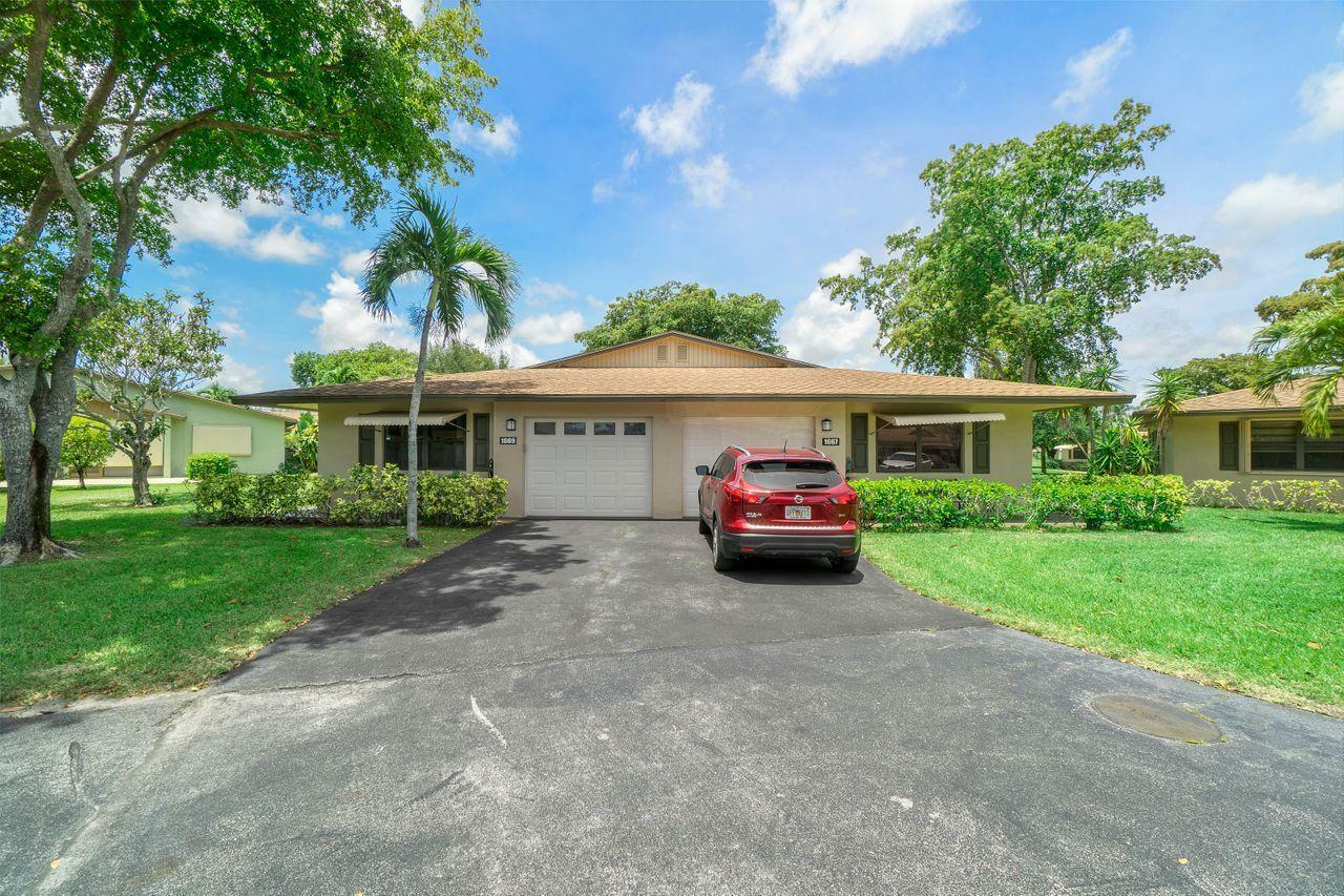 Property Photo:  1669 Palmland Drive  FL 33436 