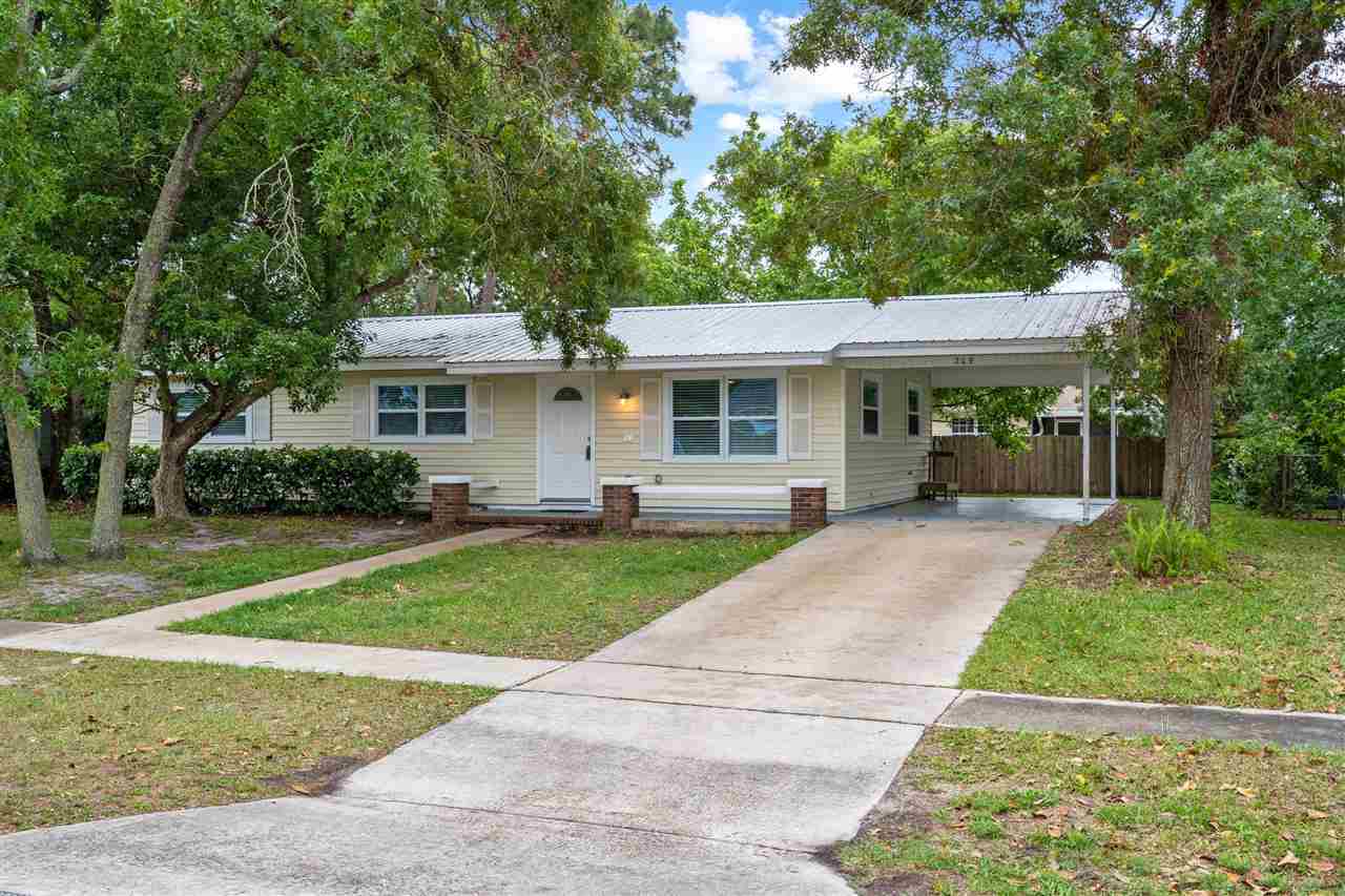 Property Photo:  209 Cecilia Ct  FL 32086 