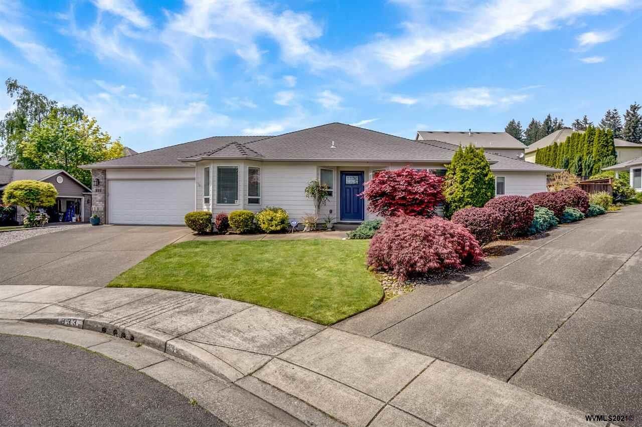 Property Photo: 333 Cimarron St SE OR 97306