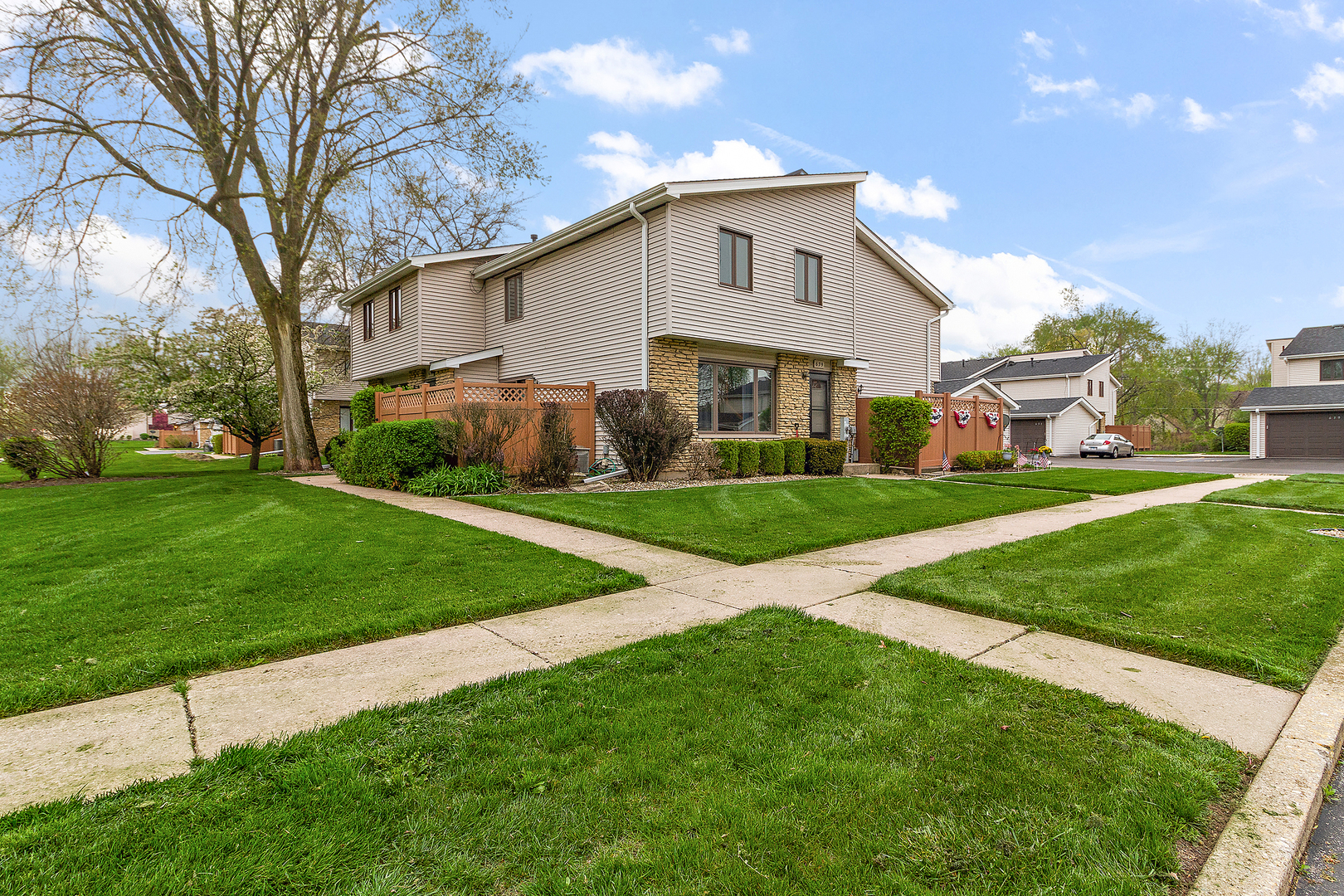 Property Photo:  639 Northgate Road  IL 60451 