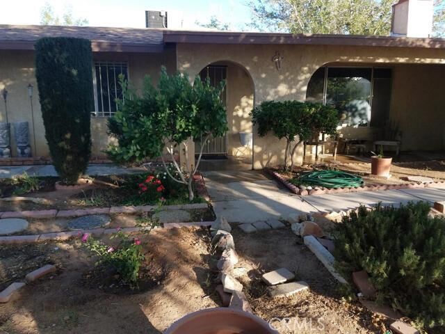 Property Photo: 20745 Zuni Road CA 92307